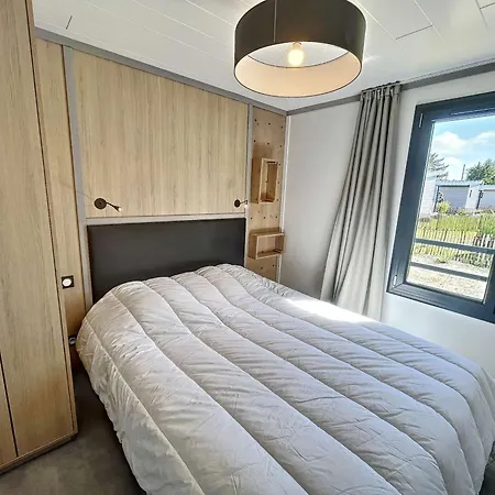 Chalet Chalet De Standing A Avec Piscine Chauffee, 3 Chambres, Proche Plage Et Commerces - Fr-1-361-469 *