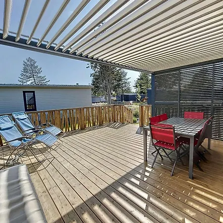 Chalet Chalet De Standing A Avec Piscine Chauffee, 3 Chambres, Proche Plage Et Commerces - Fr-1-361-469 Jullouville
